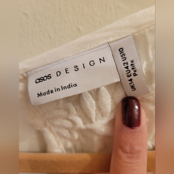 NWOT Asos Embroidered jumper petite size 10 - Picture 4 of 8